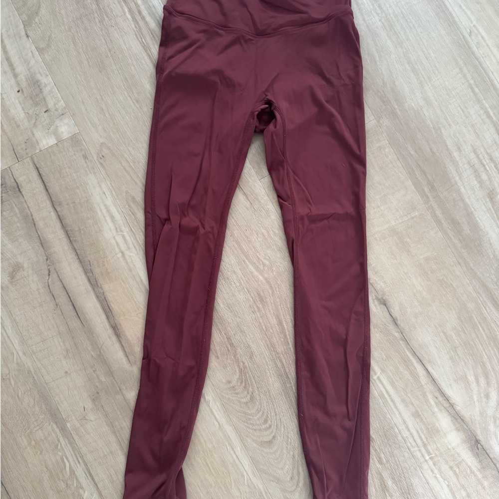 High-Waist Athletic Leggings - Maroon